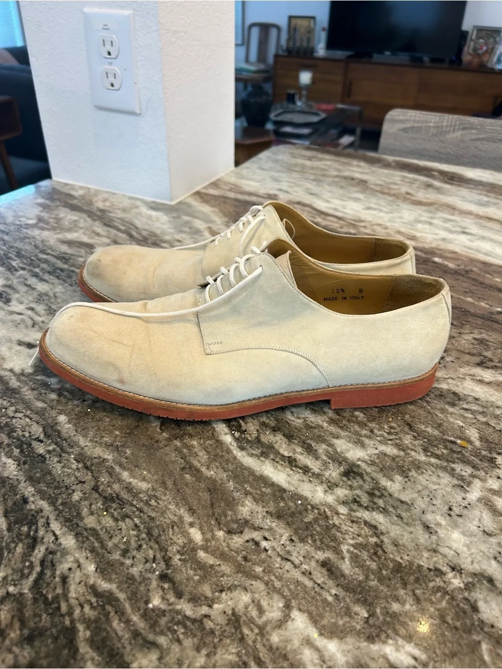 J. Peterman Men's Suede Derby Shoes made in Italy size 12 1/2 have wear scuffs